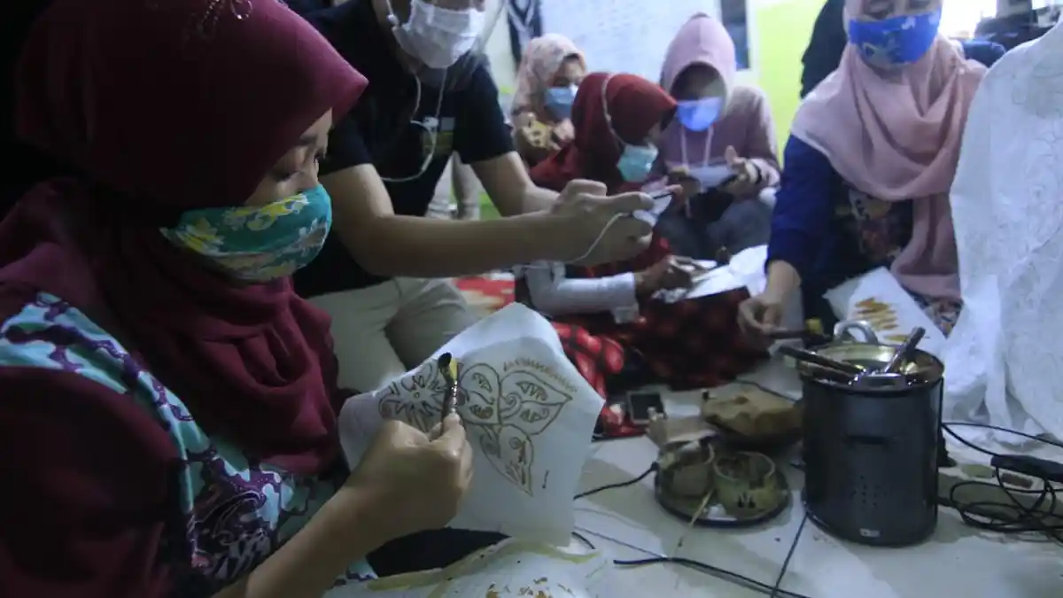 Warga Desa Budaya Pampang Terpesona Batik Baqa, Bisa Berkolaborasi Mengangkat Kunjungan Wisata 