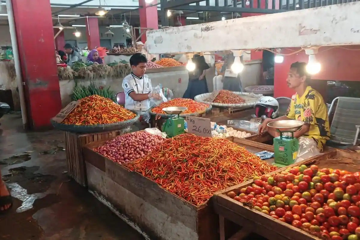 Daftar Harga Bahan Pokok di Pasar Bersehati Manado, Jumat 7 November 2025