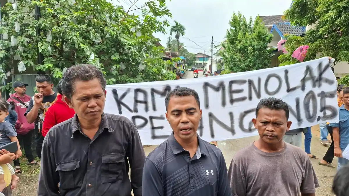 Para Karyawan Unjuk Rasa, Tolak Pesangon 0,5 Persen dari PT Indo Tirta Suaka