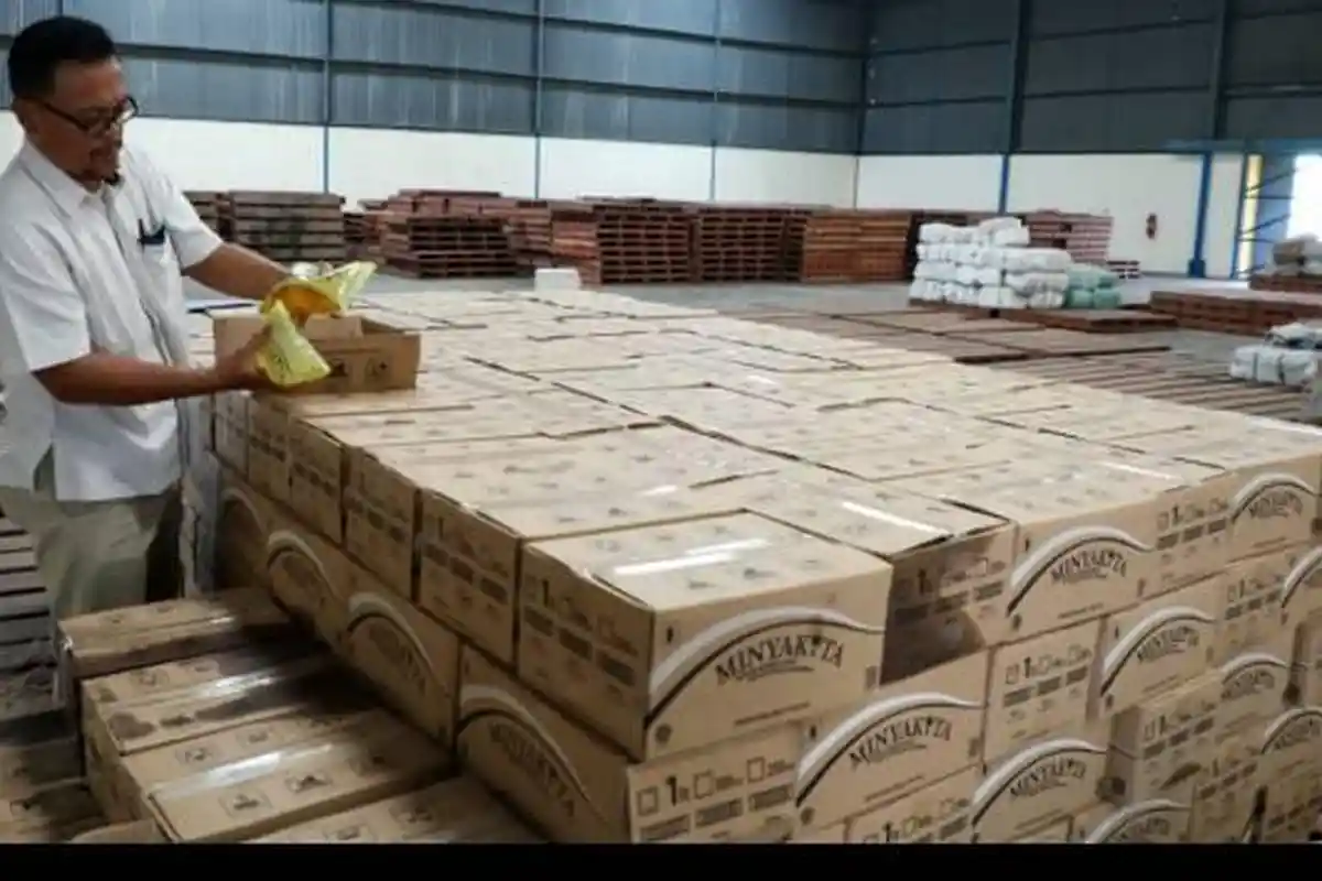 DPR Minta Agen Minyak Goreng yang Tak Punya NPWP Tak Usah Diberi Jatah