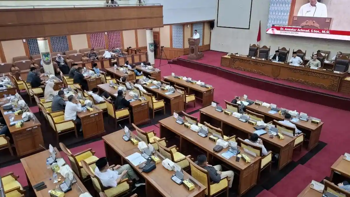 11 Poin Rapat Paripurna DPRD Batam Soal Tanggapan Walikota Terhadap Ranperda RPJMD 2025-2029