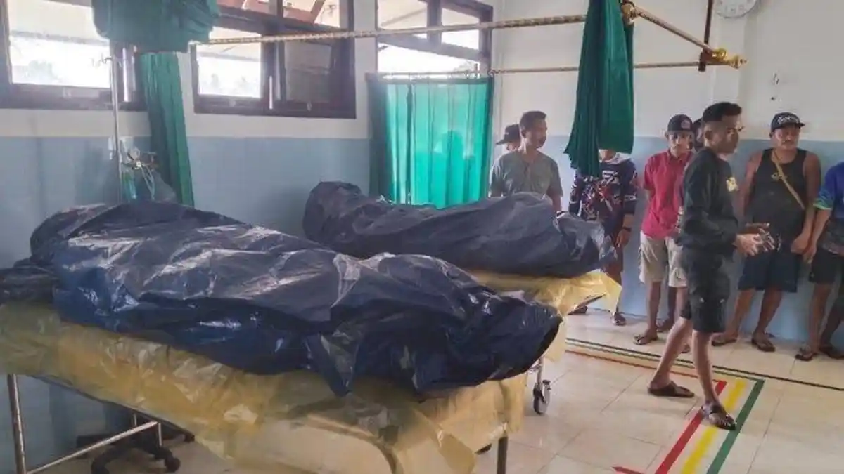 Longboat Bawa 7 Penambang Ilegal Terbalik di Manokwari, 2 Korban Tewas