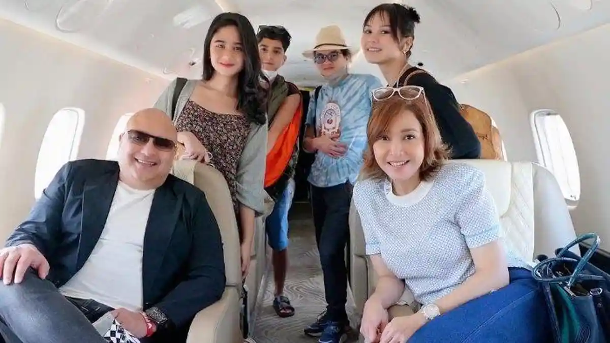 Terkenal Tajir Melintir, Seginilah Jumlah Uang THR Irwan Mussry untuk Al El dan Dul