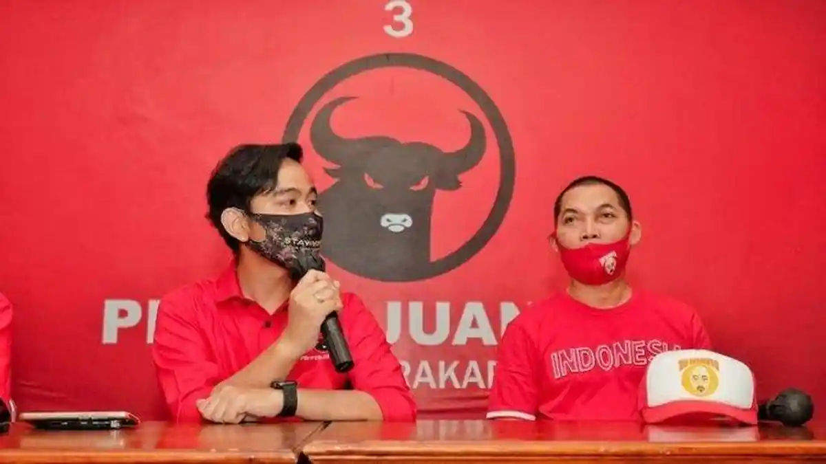 Keluarga Pejabat Tinggi Hiasi 