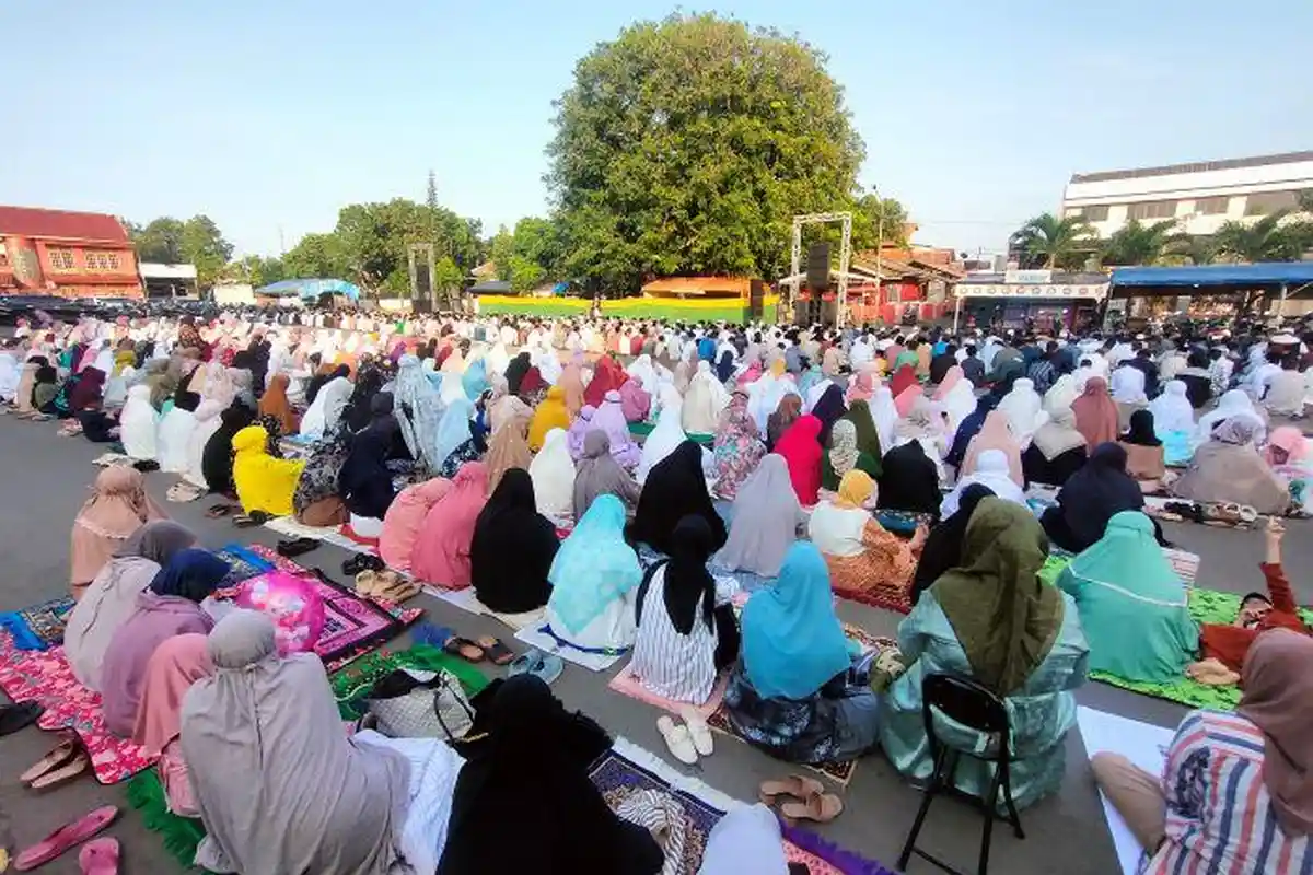 Stadion Tridaya Indramayu Dipadati Ribuan Warga Muhammadiyah untuk Salat Idul Adha
