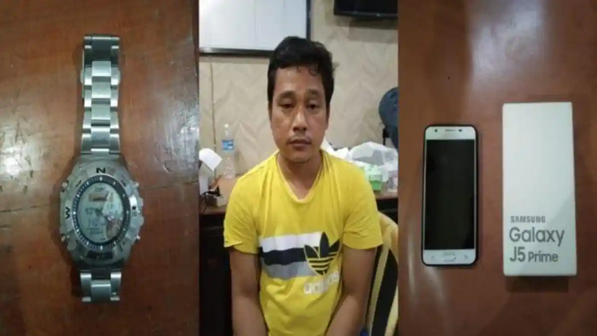 Kelabui Polisi, Anggota Perampok Ini Terjun Ke Rawa, Sayang Petugas Lebih Sigap Menggelandangnya