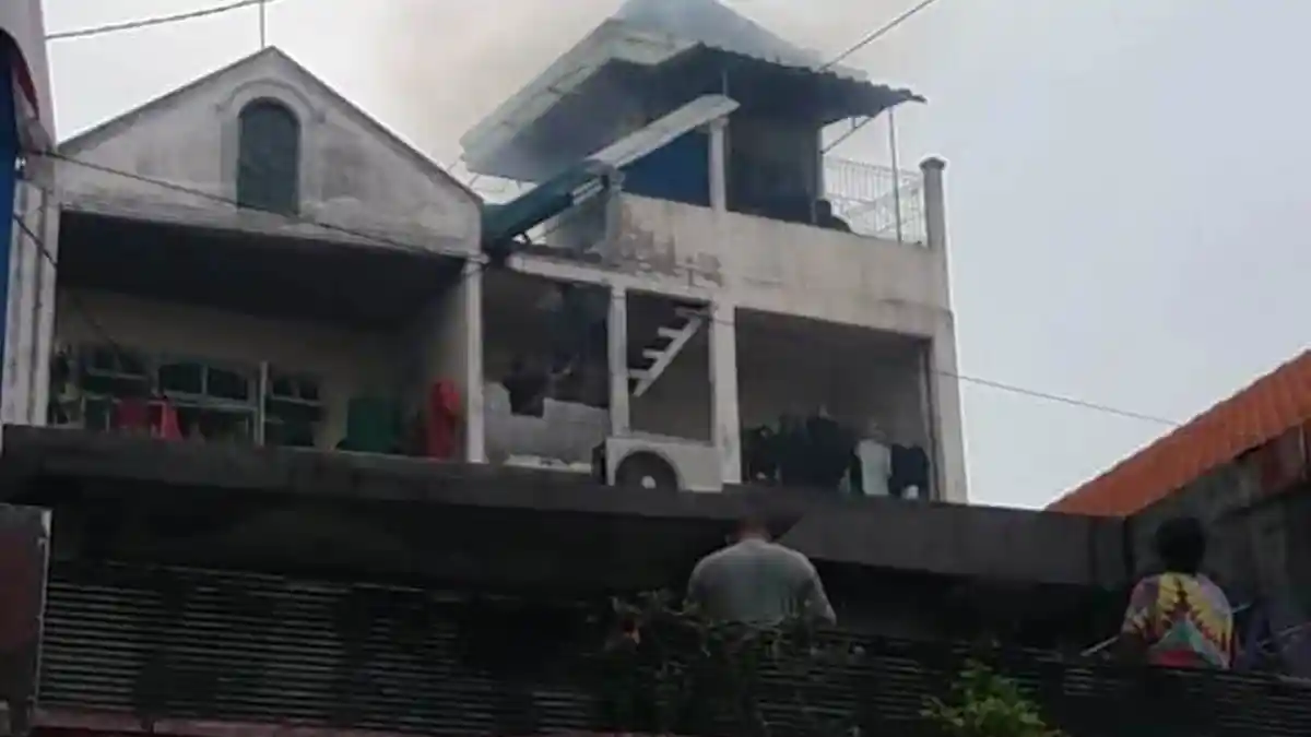 Rumah Kontrakan Mahasiswa PIP Semarang Terbakar, Seisi Kamar Hangus