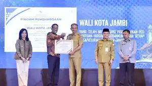 Penghargaan-Pemkab-Muaro-Jambi-2.jpg