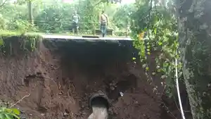 Pemkab-Buleleng-Siapkan-Anggaran-Rp-61-Miliar-Untuk-Perbaiki-Jalan-Rusak.jpg