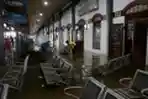 Stasiun Semarang Tawang Lumpuh Terdampak Banjir