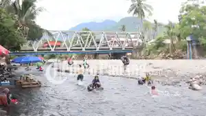 Pemandian-jembatan-Lori-Lumin-2832026.jpg