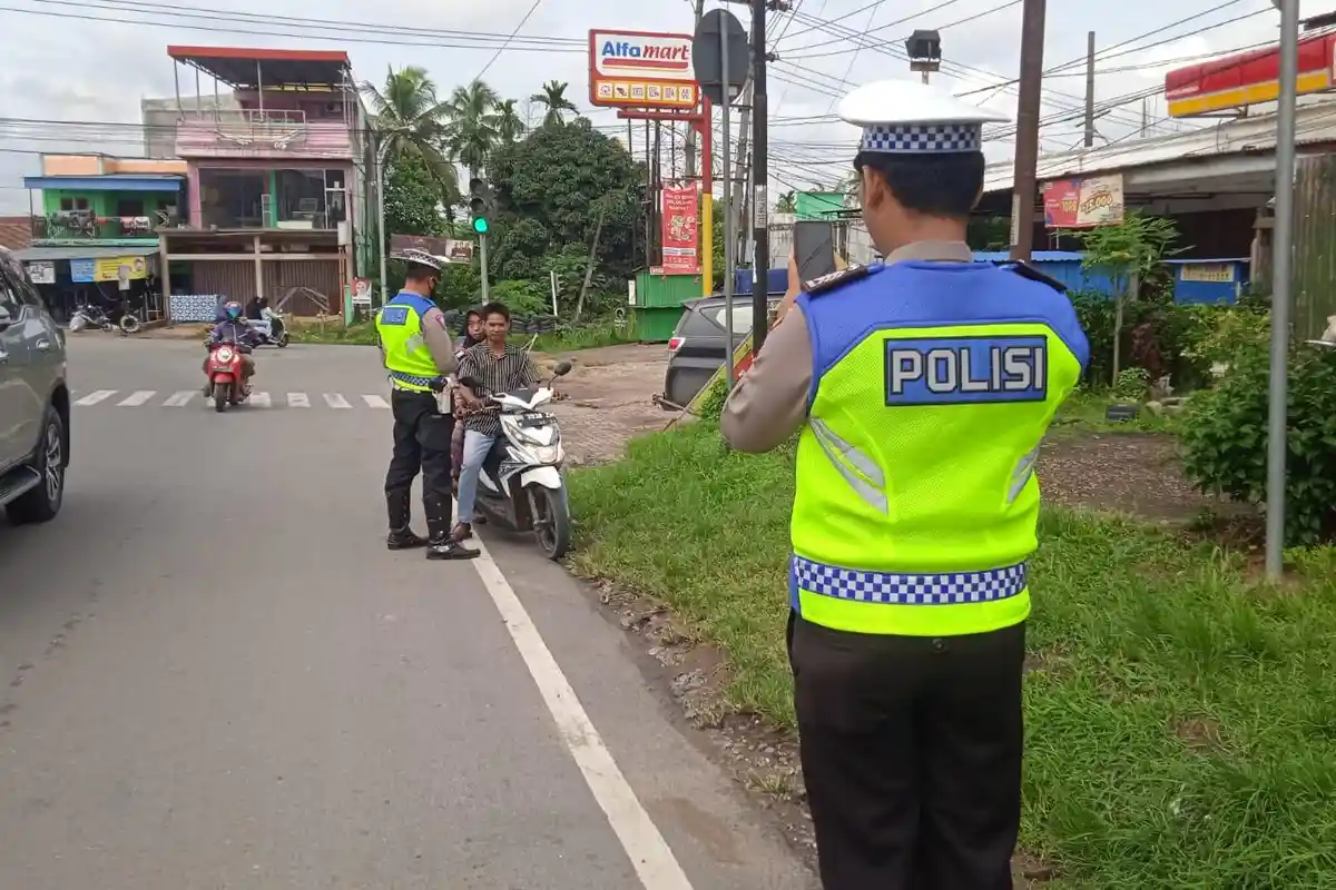 Operasi Patuh 2025, Polda Jambi Terapkan Tilang Elektronik dan Manual