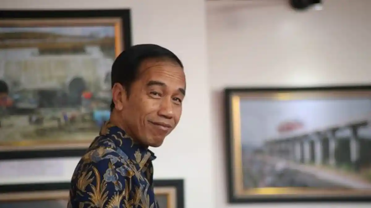 Dengar Azan Berkumandang Saat Tengah Berpidato, Ini yang Dilakukan Presiden Jokowi
