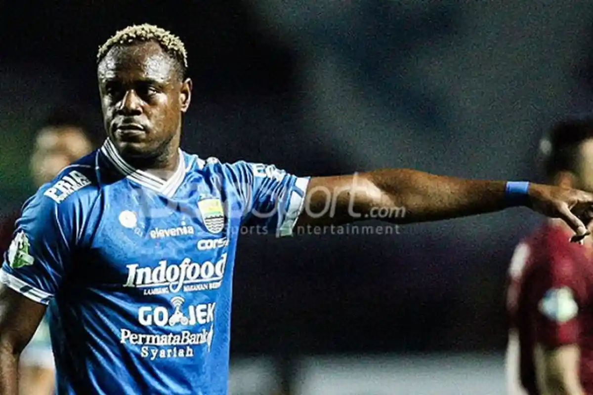 Jelang Lawan Arema FC, Bek Persib Bandung Victor Igbonefo Waspadai Hal Ini