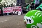 Unjuk Rasa Driver Gojek di Medan