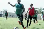 Fabio Oliveira: Pelarangan Striker Asing Bukan Solusi Untuk Munculkan Striker Lokal