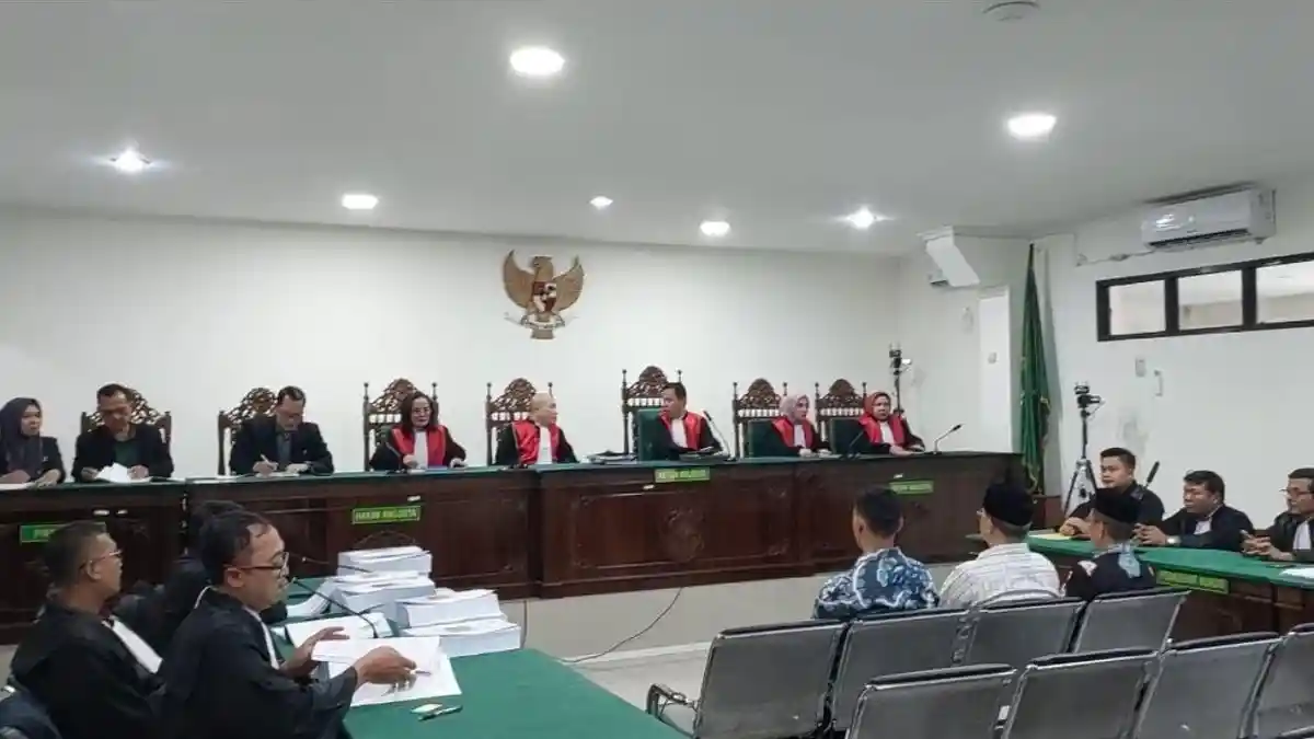 Berkas Tuntutan Kasus Korupsi Eks Gubernur Bengkulu Rohidin Mersyah Capai 600 Halaman