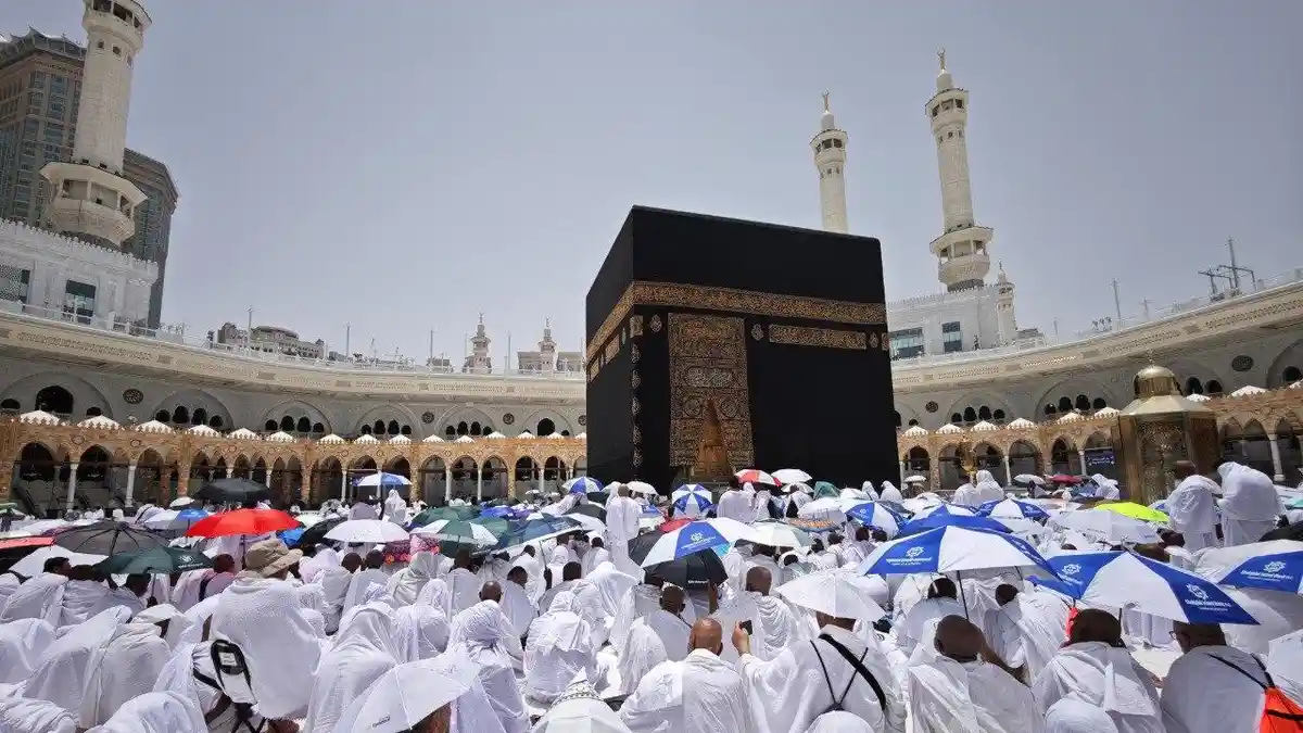 2.800 JCH Bergeser dari Madinah ke Mekkah Hari Ini, Cuaca 45 Derajat Celcius hingga Sepekan