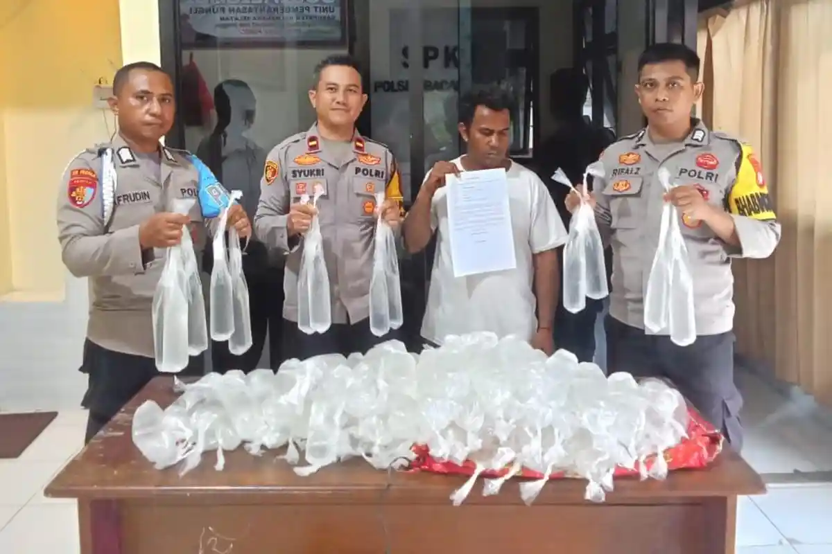 Polsek Bacan Timur Halmahera Selatan Gagalkan Peredaran 200 Kantong Cap Tikus