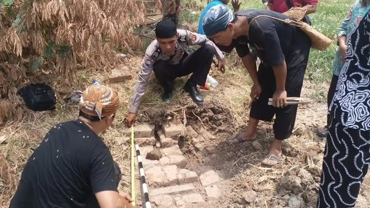 UPDATE Temuan Batu Bata Kuno di Indramayu, Pakar Arkeolog Ungkap Fakta Candi di Indramayu