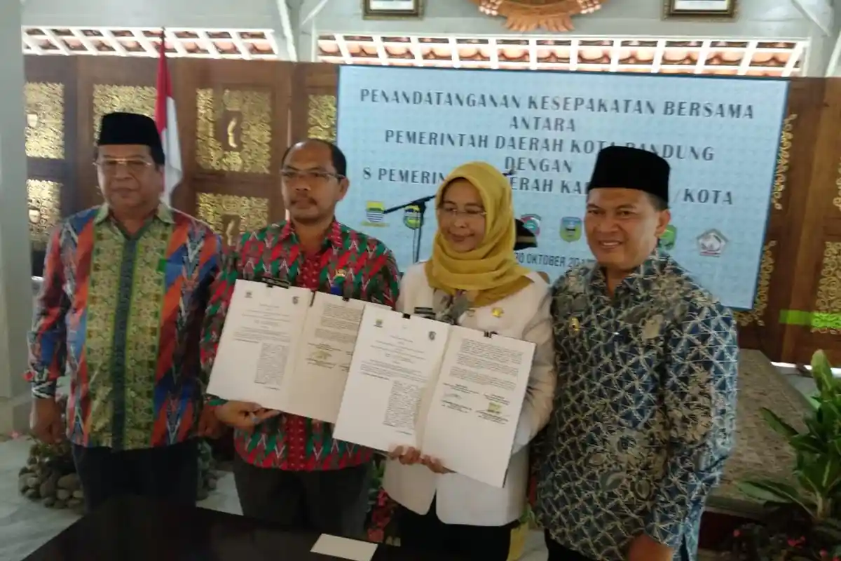 Pemkab Mempawah Teken MOU dengan Pemkot Bandung