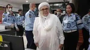 Mantan-pemimpin-Front-Pembela-Islam-FPI-Muhammad-Rizieq-Shihab-atau-Habib-RIzieq.jpg