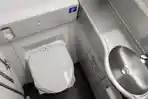 TOILET Pesawat, Ke Mana Air Limbah Penumpang, Apakah Dibuang di Udara atau Ditampung Khusus