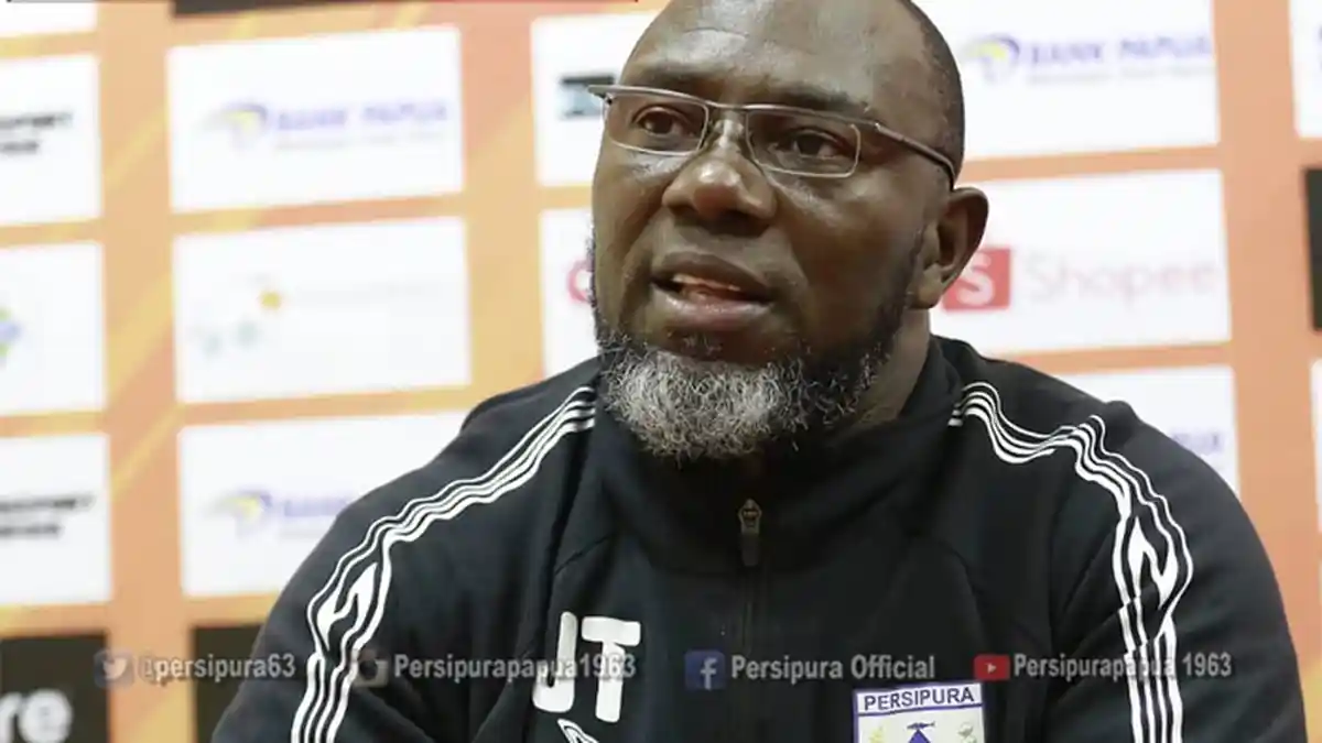 Pilih Bertahan di Persipura Jayapura, Ini 2 Alasan Jacksen F Tiago