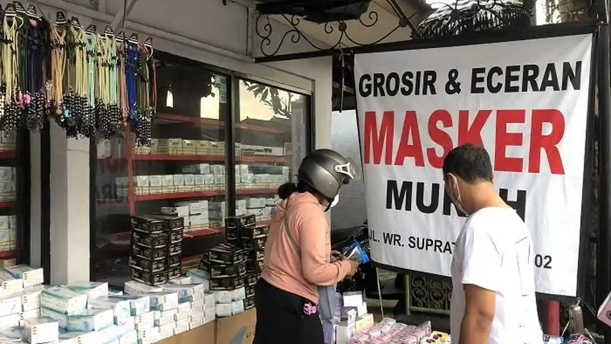Dagang Masker Harap-Harap Cemas! Pasca Pengumuman Presiden Jokowi