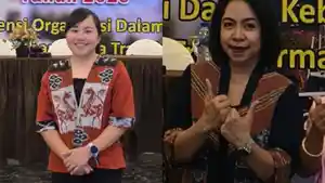 Pelantikan-Rosalia-dan-Cindy-Manek.jpg