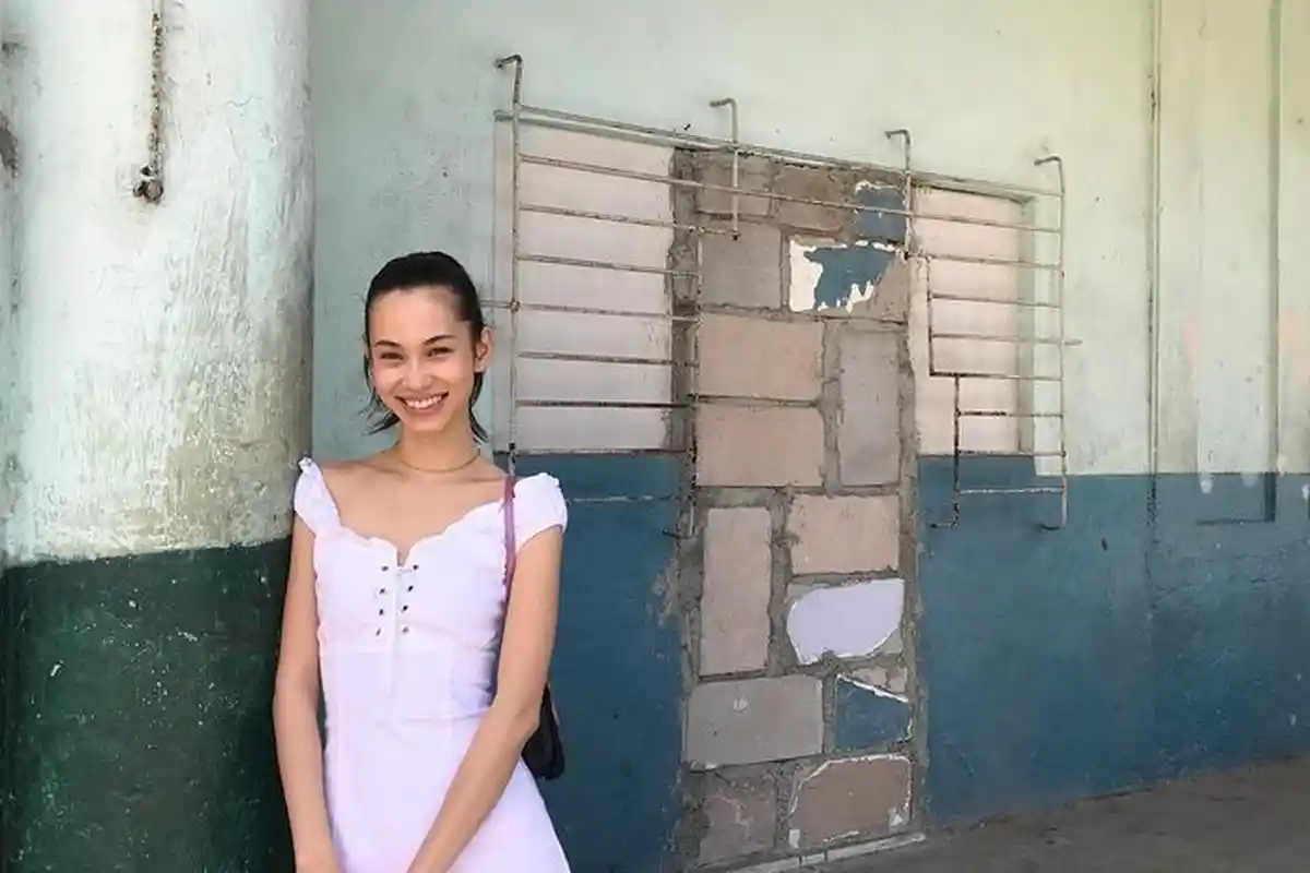 Intip Gaya Busana Kiko Mizuhara yang Dikabarkan dekat dengan Harry Styles