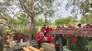 PDIP-Tulungagung-izarah-ke-makam-mbok-sarinah.jpg