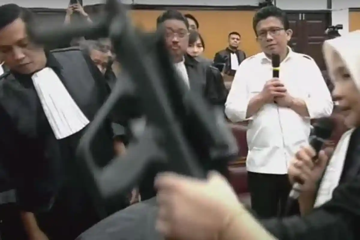 Bripka Ricky Rizal Ungkap Ferdy Sambo Beri Amplop Berisi Uang Usai Penembakan Brigadir Yosua