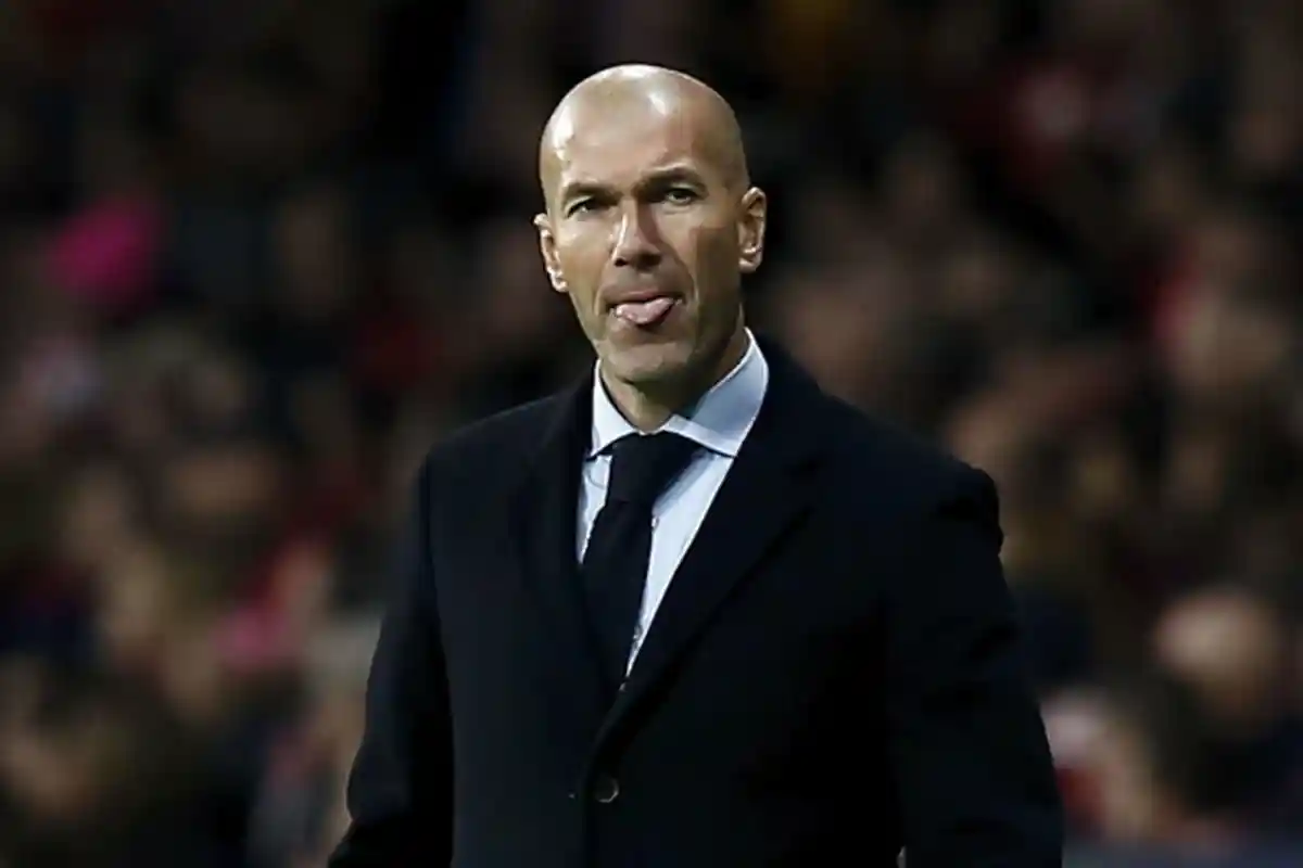 Mantan Kapten El Real Diprediksi Bakal Gantikan Posisi Zidane di Real Madrid