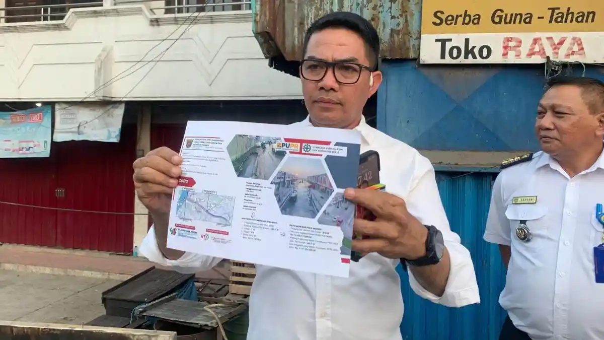 Tinjau Progres Drainase Sungai Dama Samarinda, Andi Harun: Optimis Rampung di Desember Mendatang