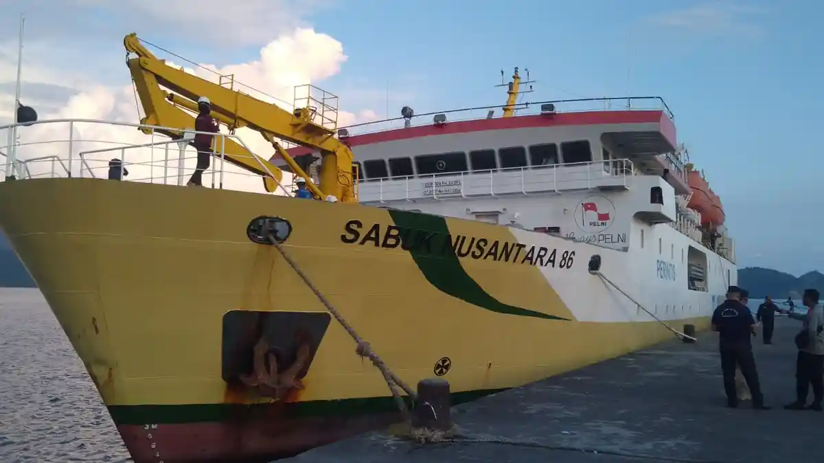 KM Sabuk Nusantara 86 Layani Peserta Sidang Sinode Dari Halmahera Barat