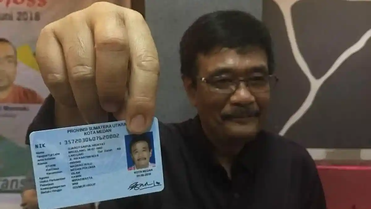 Camat Bilang e-KTP Djarot Tak Sah, Ternyata Ini Aturan Urus Pindah ...
