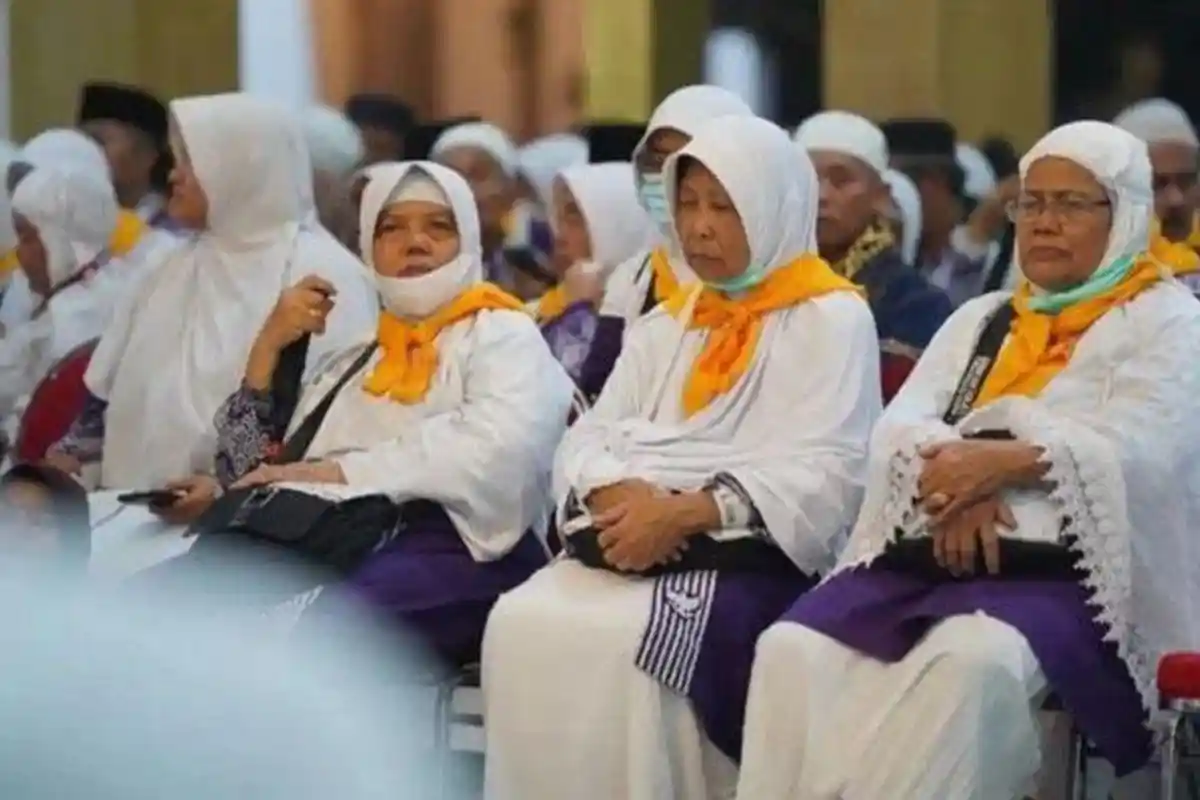 Disambut Haru Keluarga, Jemaah Haji Pacitan Tiba di Kampung Halaman Tak Utuh, 1 Meninggal di Madinah