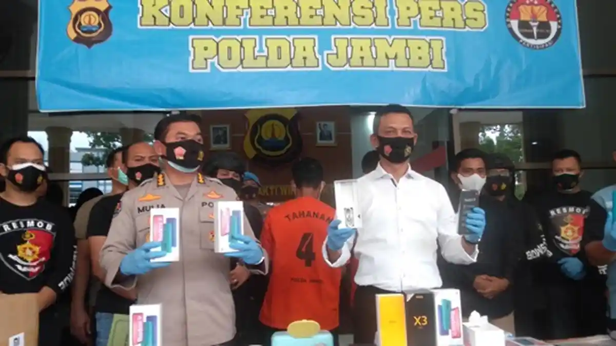 Perampok 1.245 Unit Handphone Disertai Penyekapan Sopir di Jambi Ditembak Polisi