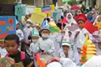 Pawai Santri-Santri Cilik Sambut Bulan Ramadan