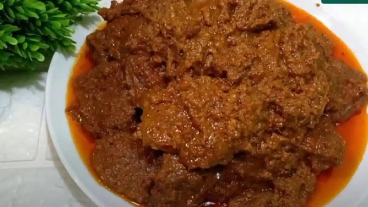 Resep Rendang Padang Asli yang Autentik, Gunakan Daging Bagian Sengkel