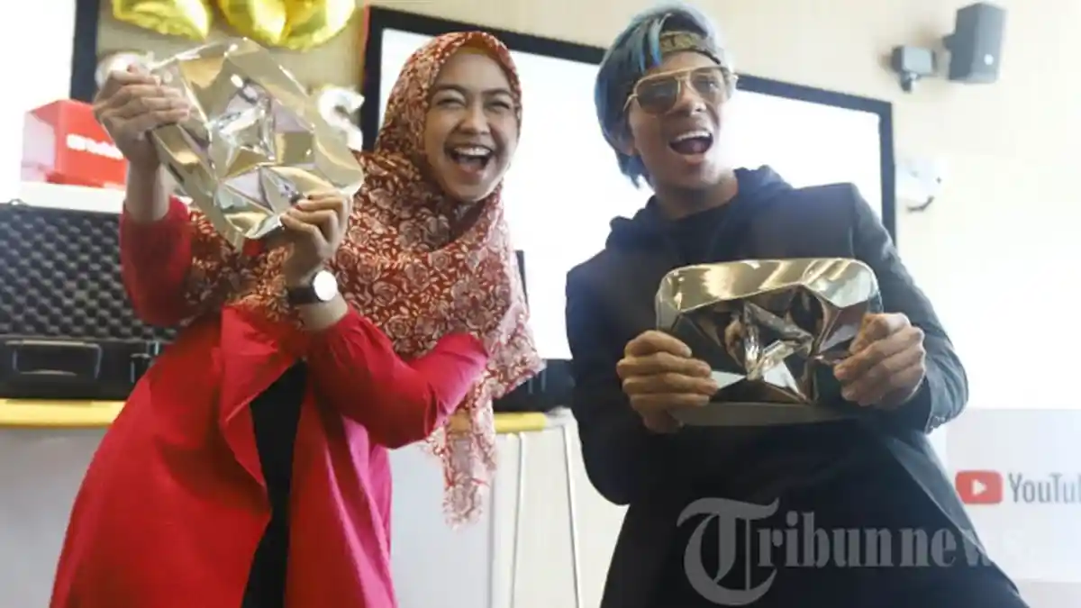 Ria Ricis Mendadak Pamit di YouTube Sampai Sebut 'No Drama', Atta Halilintar tanpa Pesaing?