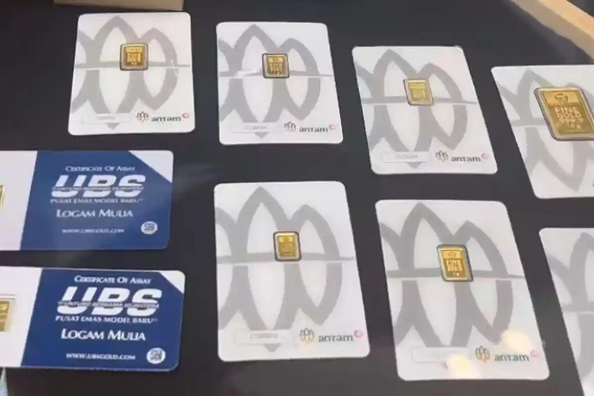 Harga Emas Antam, Galeri24 dan UBS Naik Hari Ini 3/6/2026, Antam Dibanderol Rp1.959.000 per Gram