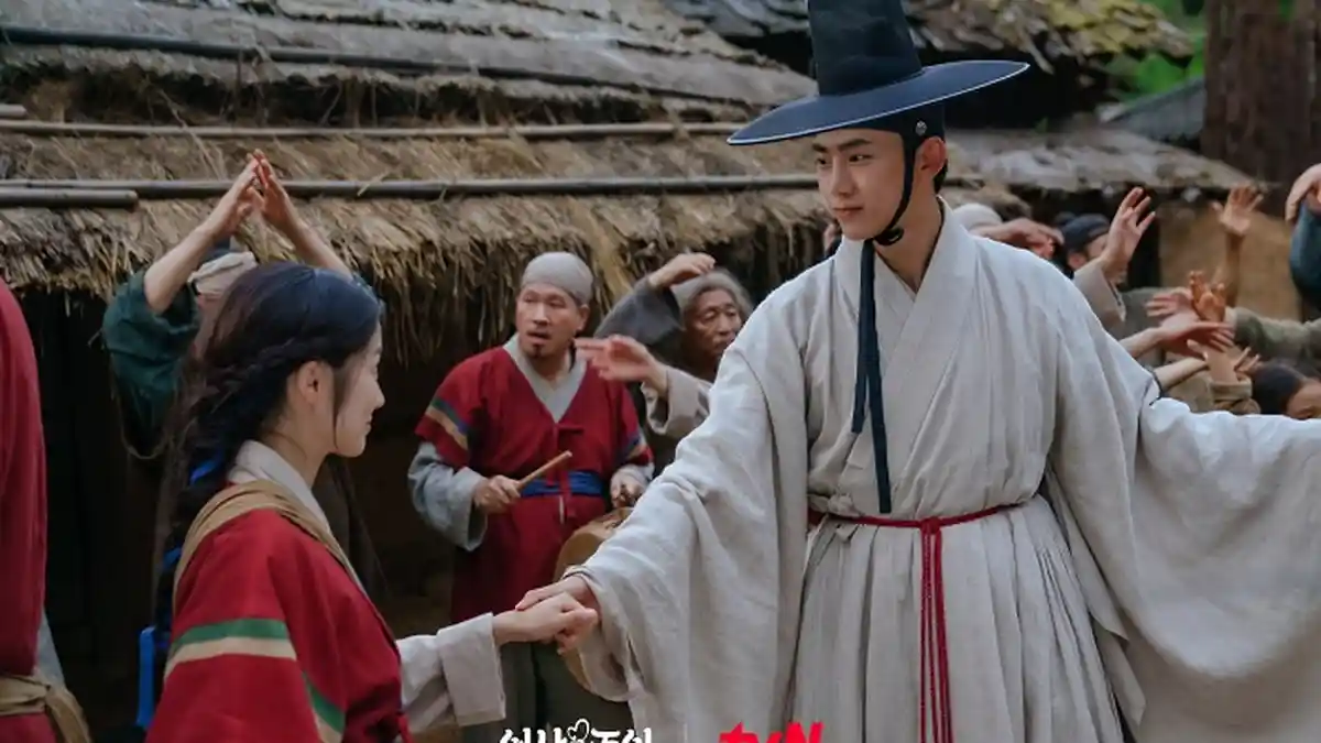Kim Hye Yoon dan Taecyeon 2PM Hanya Saling Bertatapan di Secret Royal Inspector & Joy