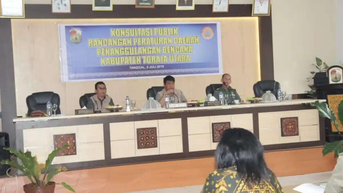 Wabup Toraja Utara Buka Konsultasi Publik Ranperda Penanggulangan Bencana Daerah