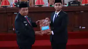 20251111-Bupati-Takalar-Mohammad-Firdaus-Daeng-Manye.jpg