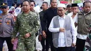 SAFARI-RAMADAN-Panglima-TNI-Jenderal-TNI-Agus-Subiyanto.jpg