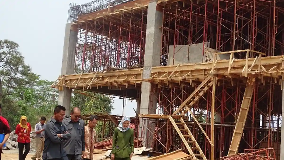DPRD Kota Semarang Lemas dan Kecewa Dapati Pembangunan RSUD Mijen Baru Capai 37 Persen