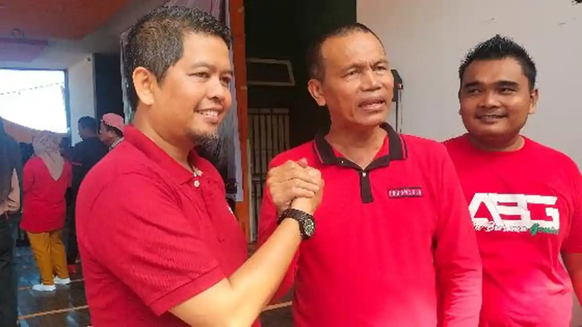 Kantongi Rekomendasi PBB, PKS, Demokrat & Golkar, Genius-Ridwan Datangi KPU di Hari ke-2 Pendaftaran