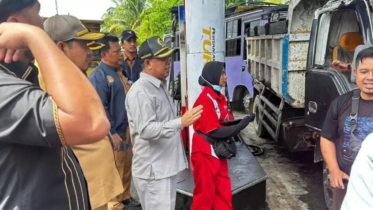 BBM Turun Per 1 Juli 2026, Satgas Mempawah Sidak SPBU, Temuan Barcode Tak Sesuai Identitas Kendaraan - Tribunpontianak.co.id